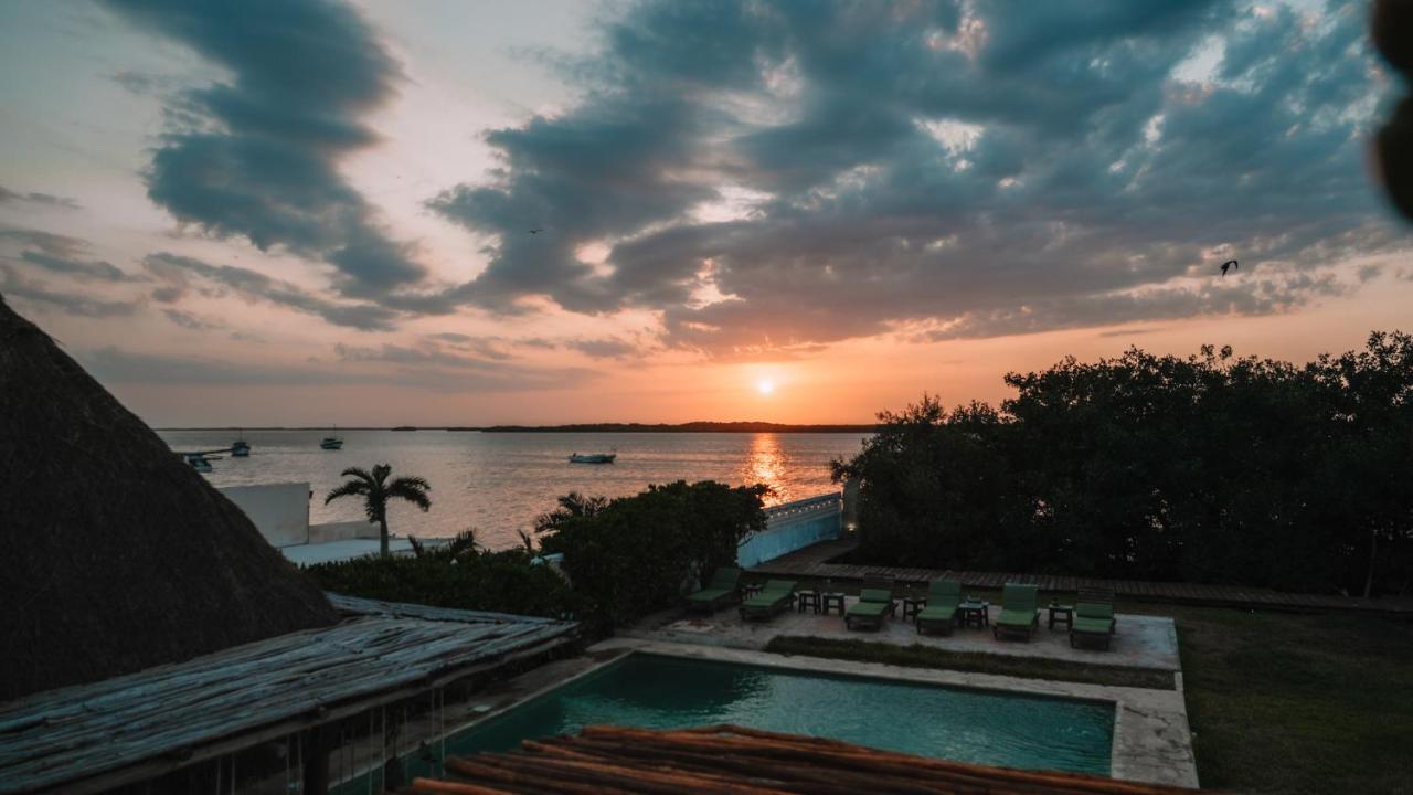 Hotel Río Lagartos 外观 照片